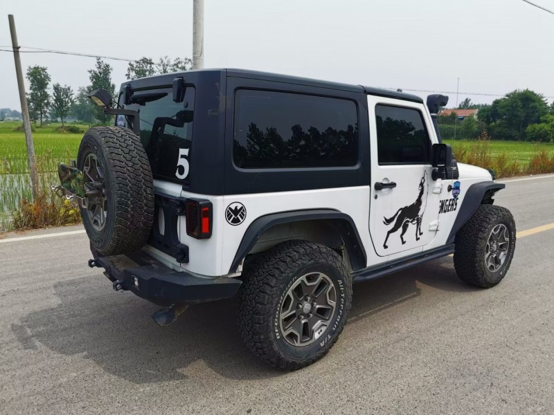徐州14年Jeep牧馬人8
