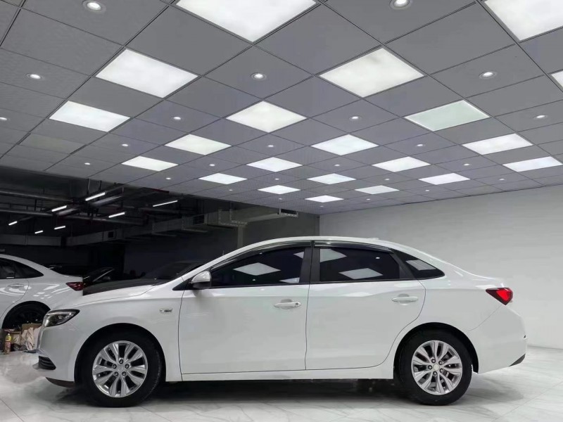 成都20年别克英朗3