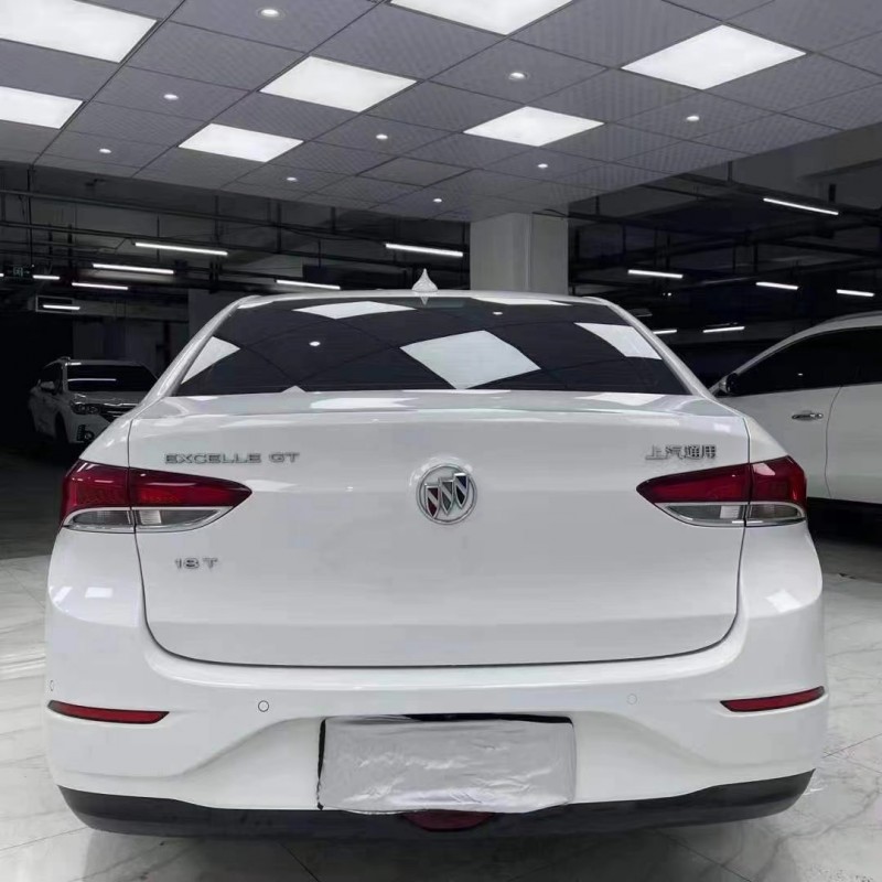 成都20年别克英朗5