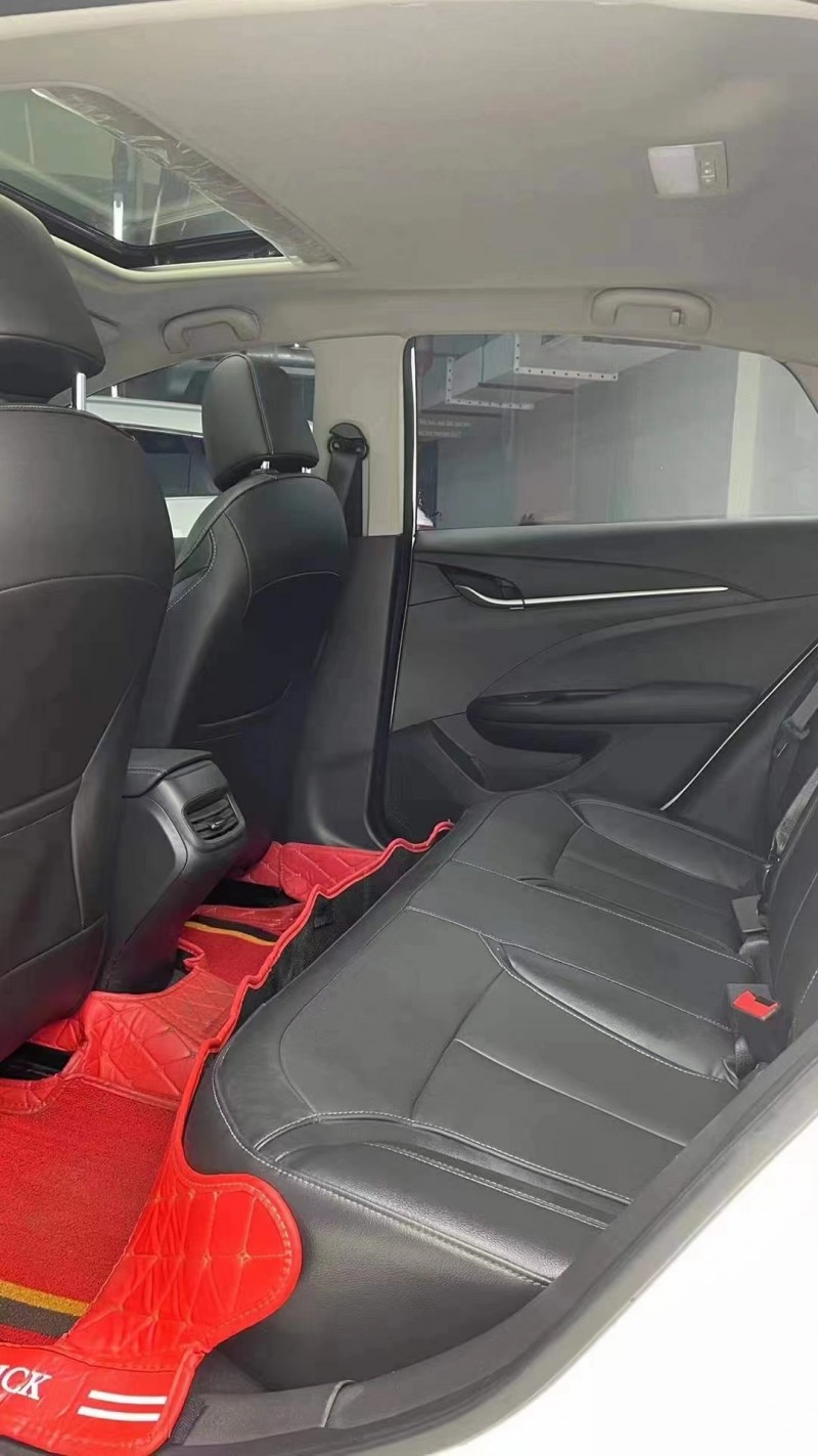 成都20年别克英朗7