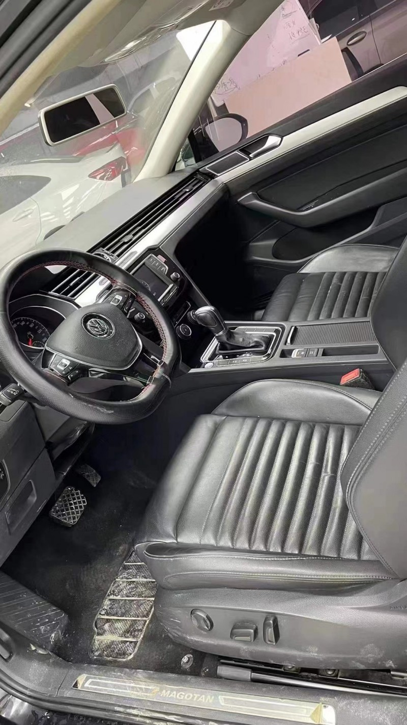 成都16年大众迈腾6