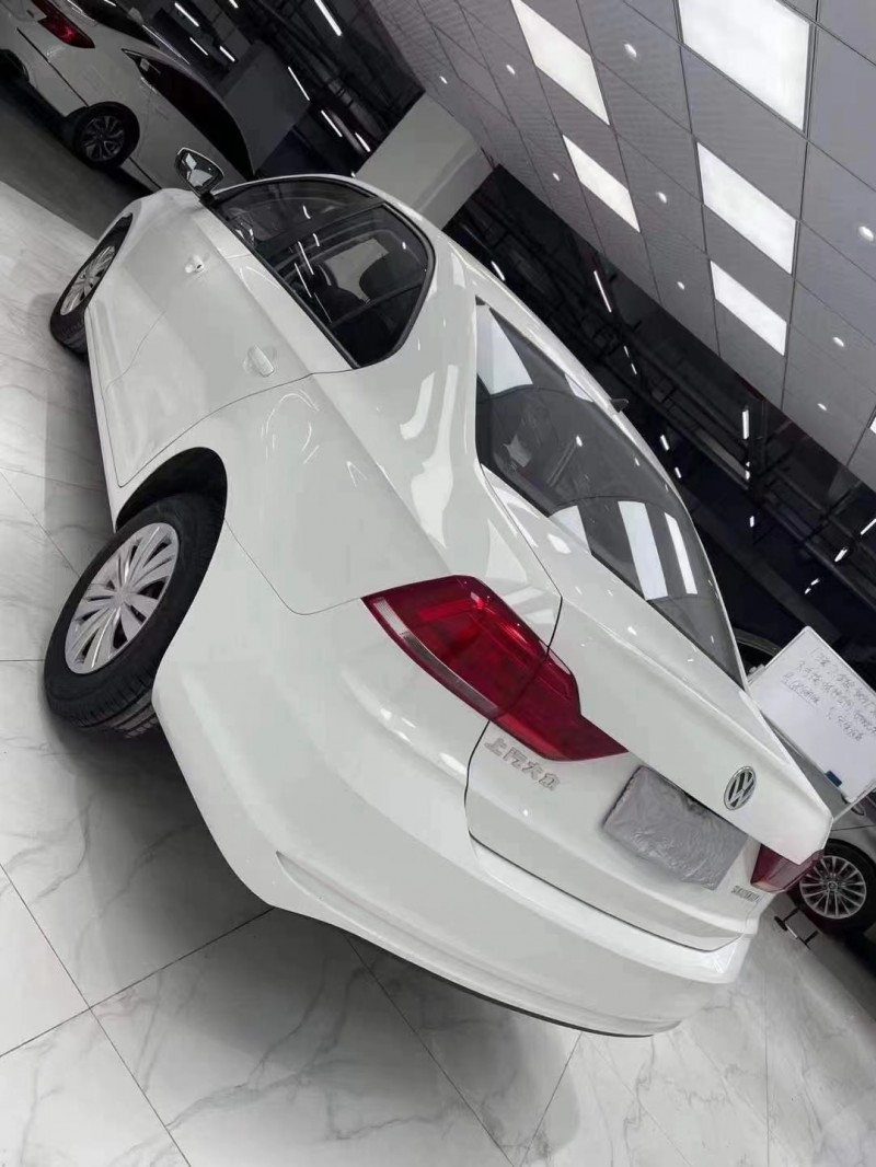 成都21年大众桑塔纳4