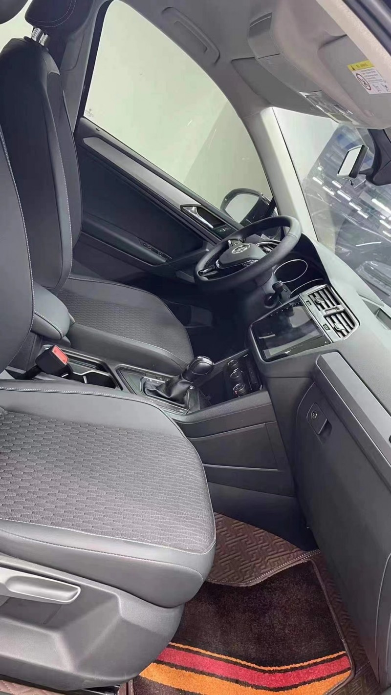 成都21年大众途观L7