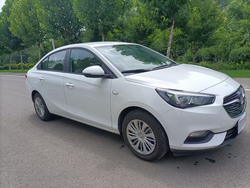 徐州21年别克凯越2