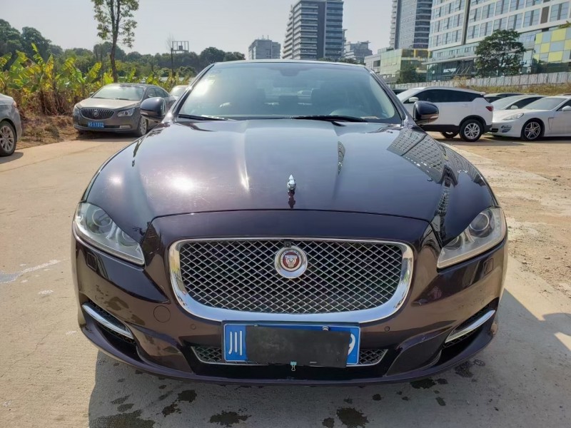 東莞15年捷豹XJL8