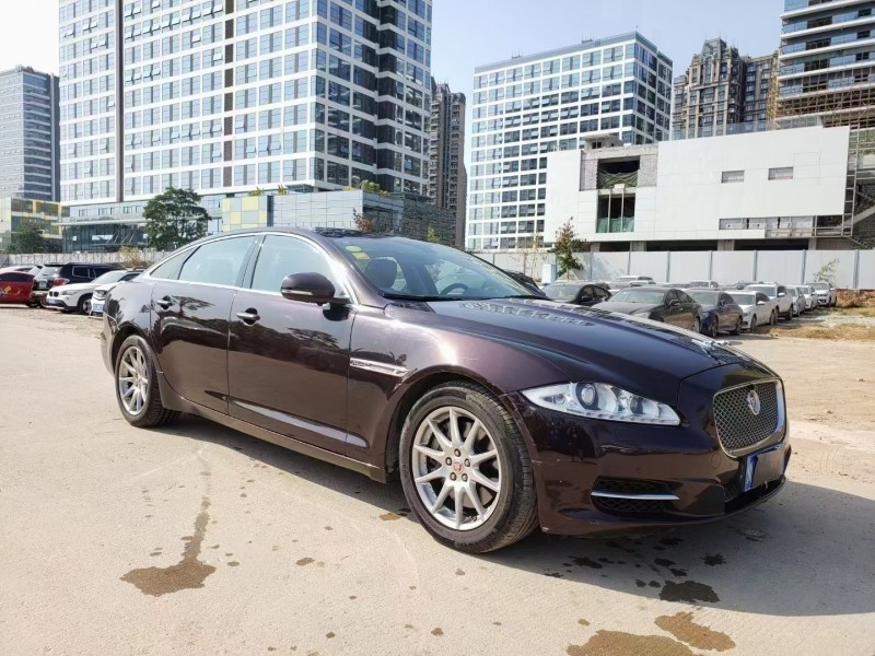 東莞15年捷豹XJL7