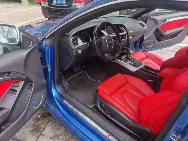 益阳11年奥迪A52