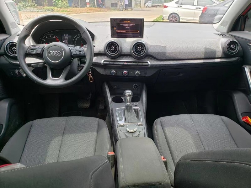 东莞19年奥迪Q26