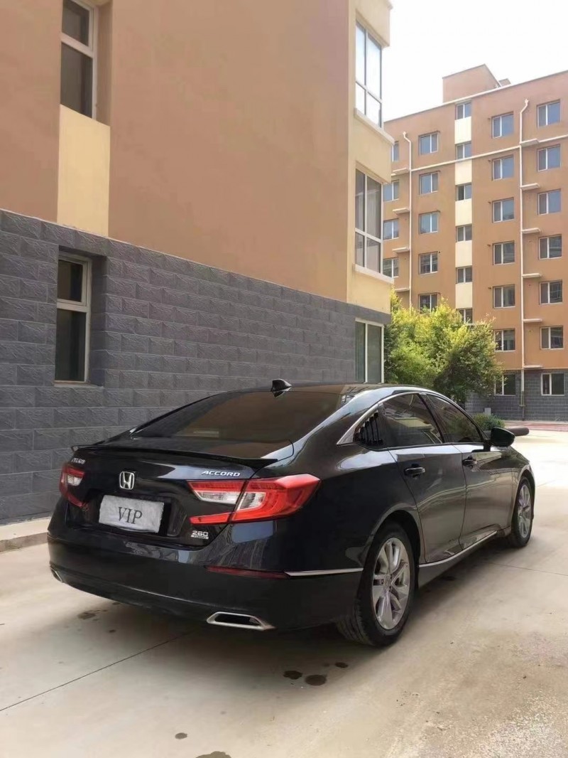 廊坊19年本田雅阁8