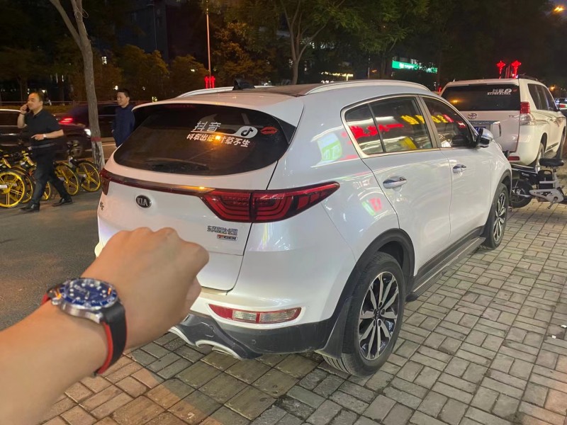 太原17年起亞KX56