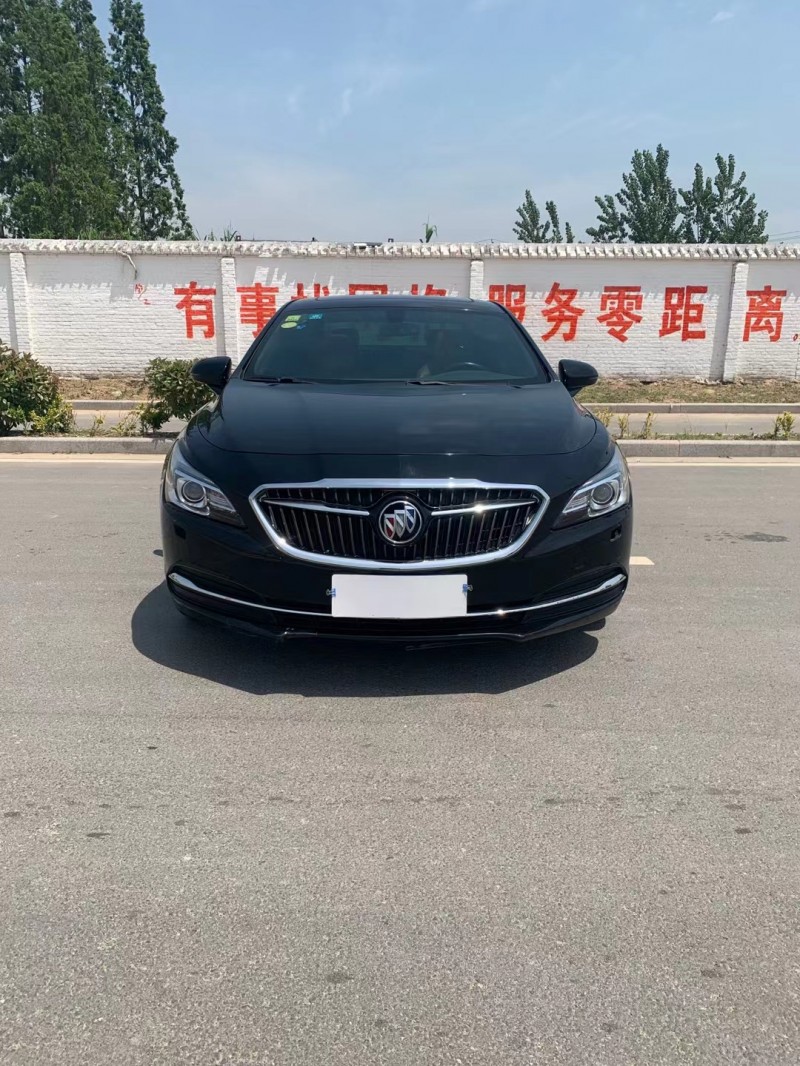 徐州16年别克君越9