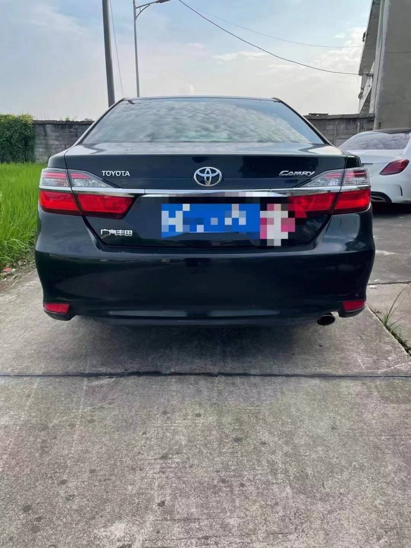 邵阳17年丰田凯美瑞6