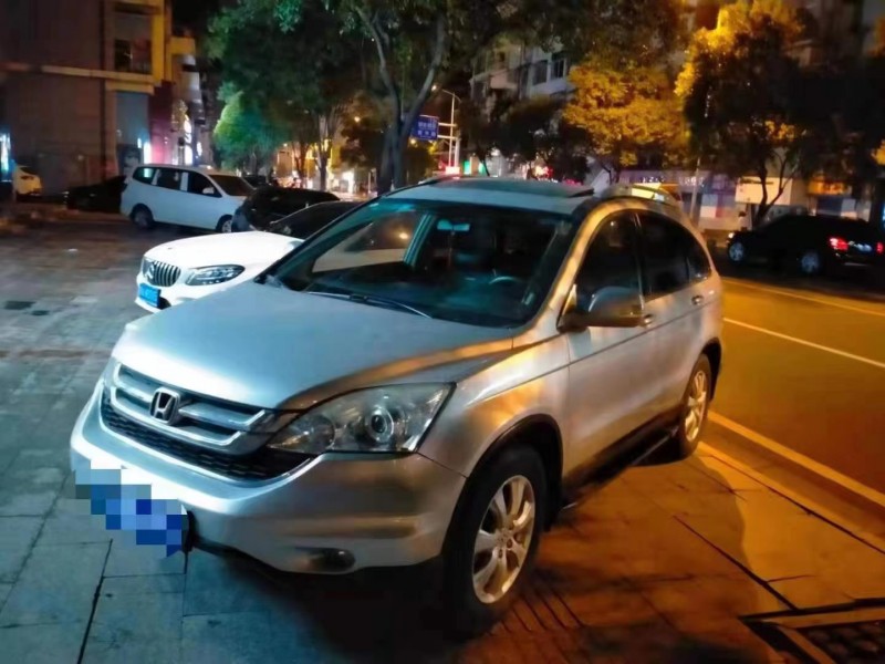 恩施10年本田CR-V9