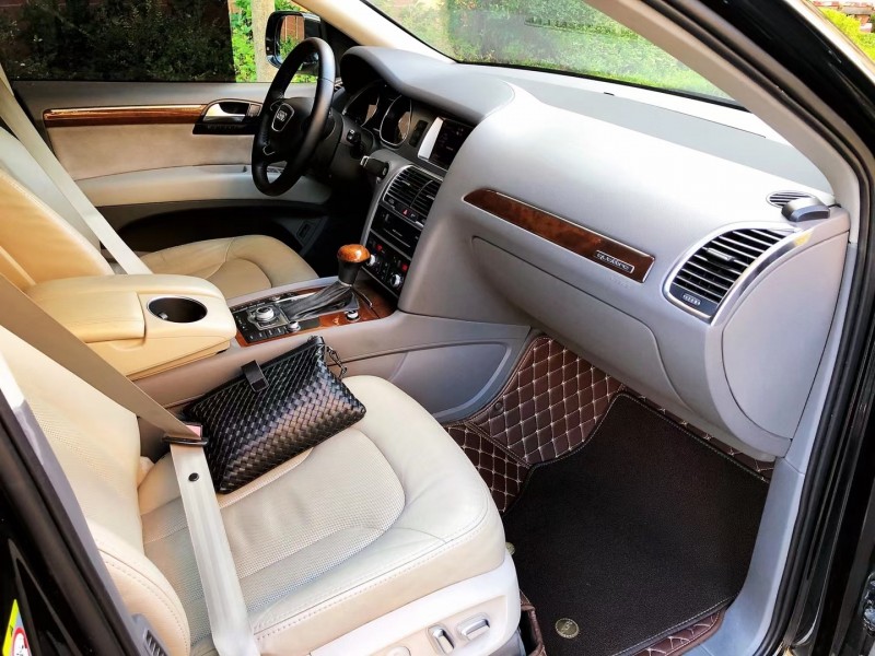 青岛12年奥迪Q75