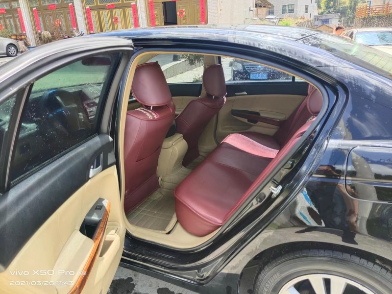 温州12年本田雅阁4