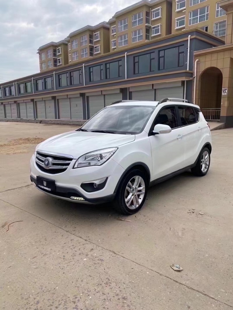 邯鄲17年長安汽車CS352