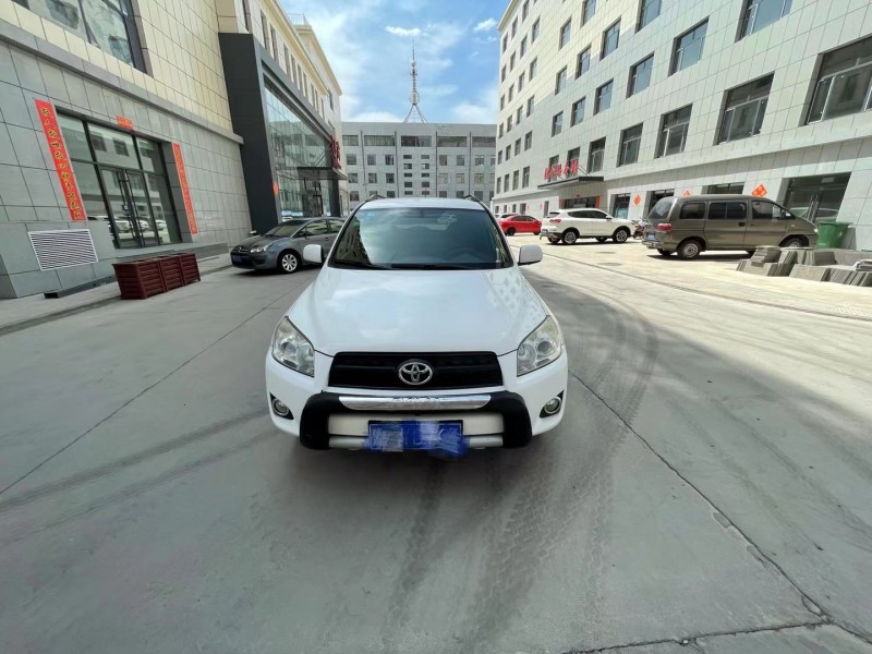 朔州12年豐田RAV41