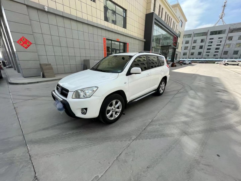 朔州12年豐田RAV42