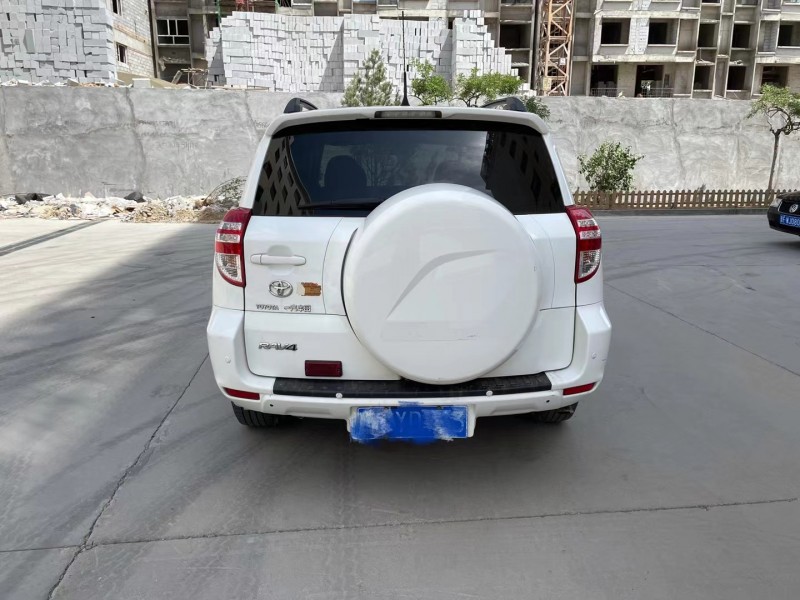朔州12年豐田RAV48