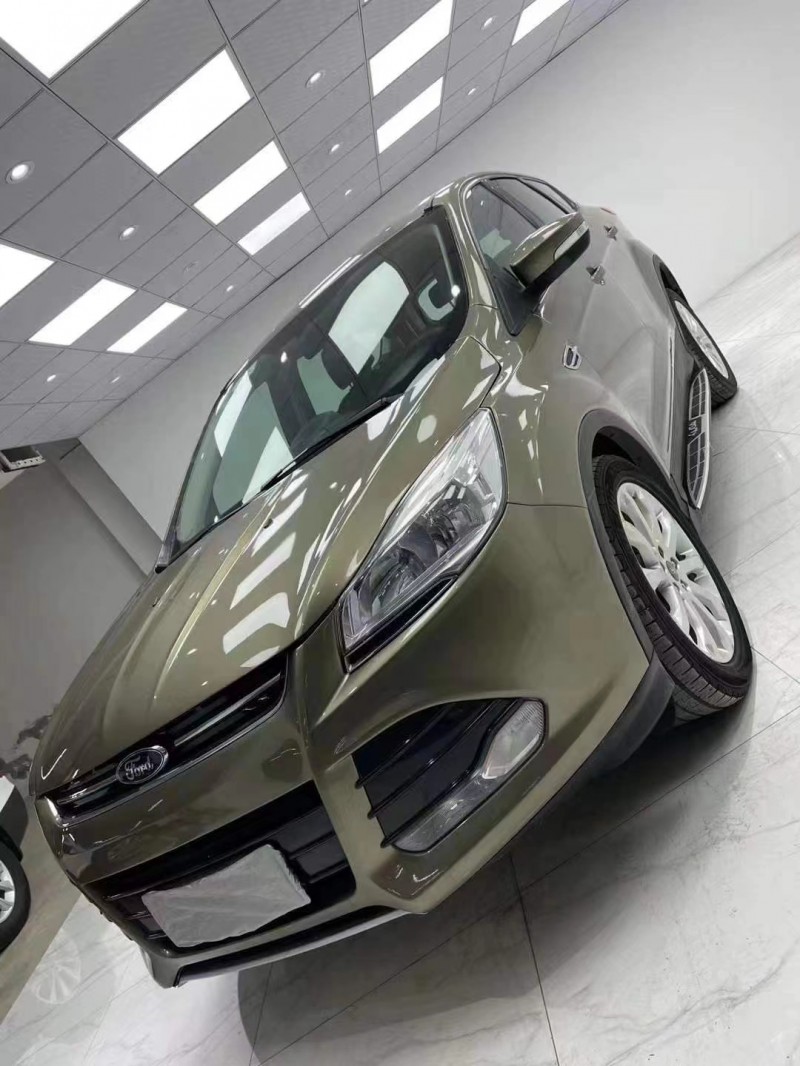 成都14年福特翼虎1