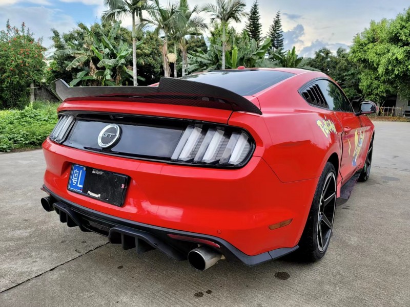 东莞17年福特野马5