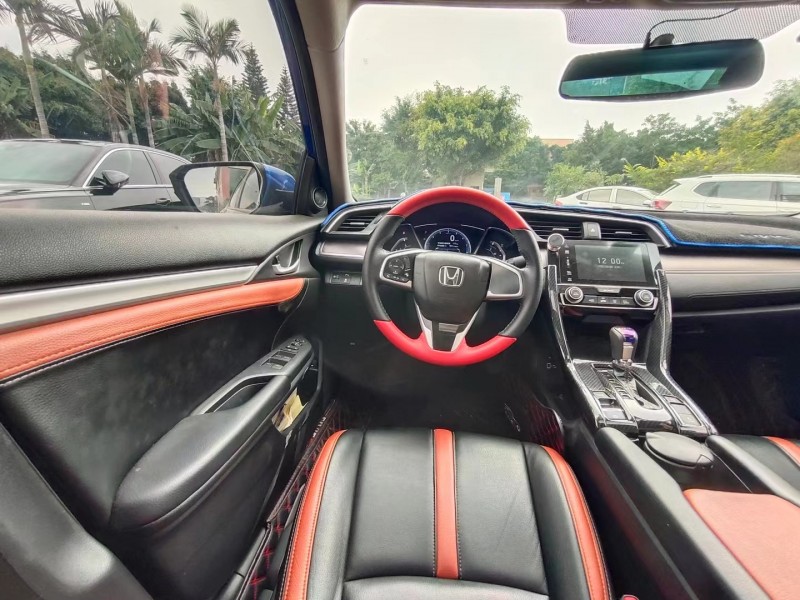 东莞18年本田思域7