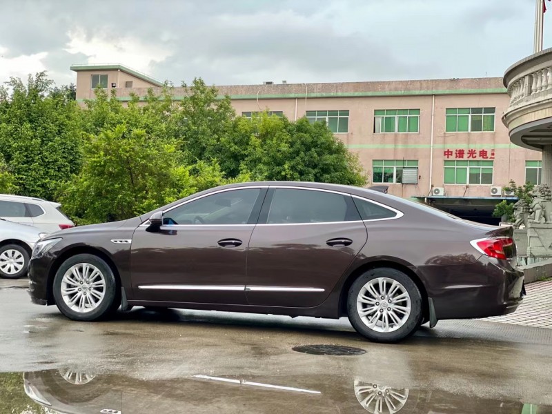 东莞16年别克君越3