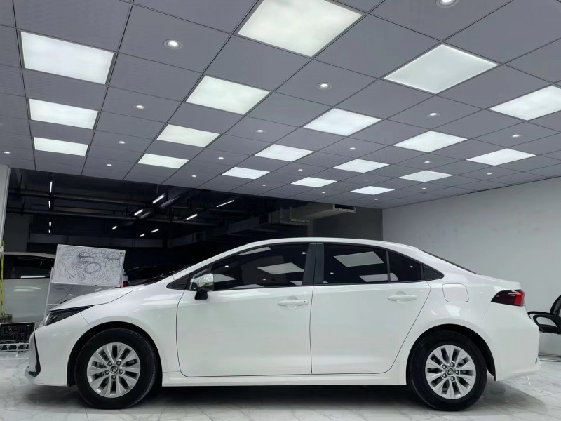 成都21年丰田卡罗拉3