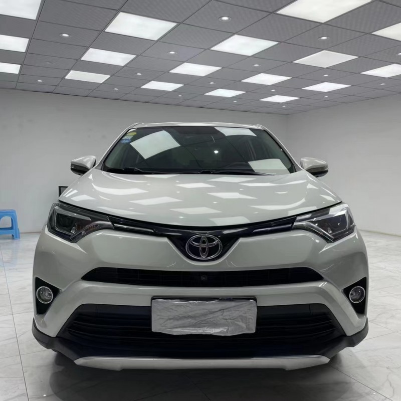 成都16年丰田RAV41