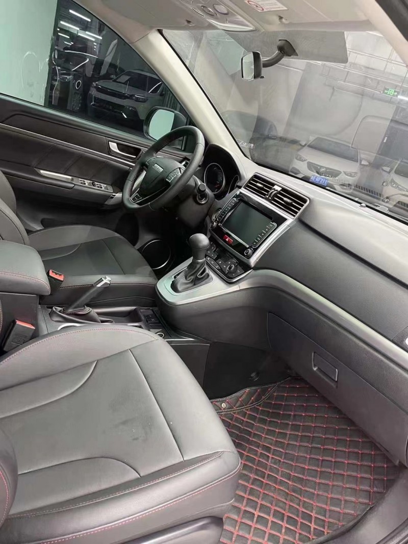 成都20年哈弗M68