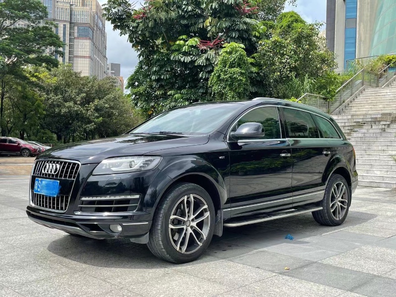 深圳13年奥迪Q77