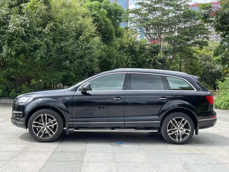 深圳13年奥迪Q76