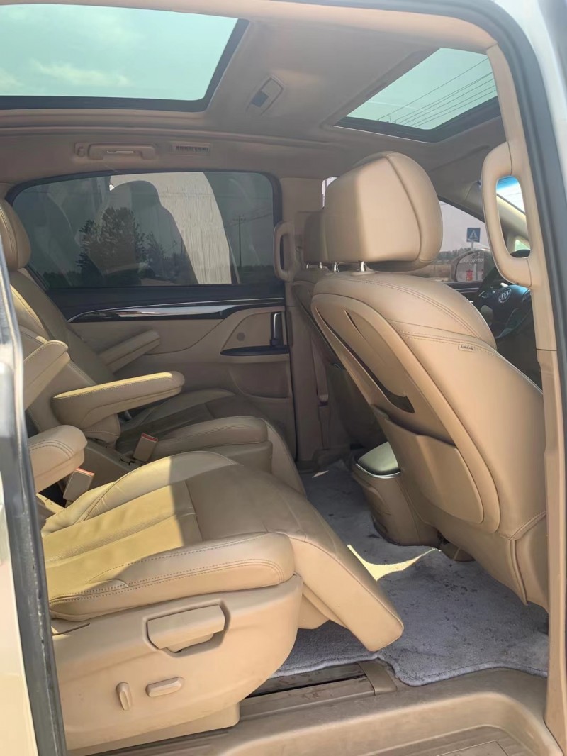 徐州17年别克GL84