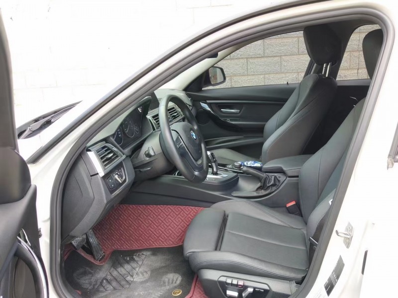 莆田18年宝马1系4