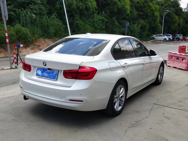 莆田18年宝马1系7