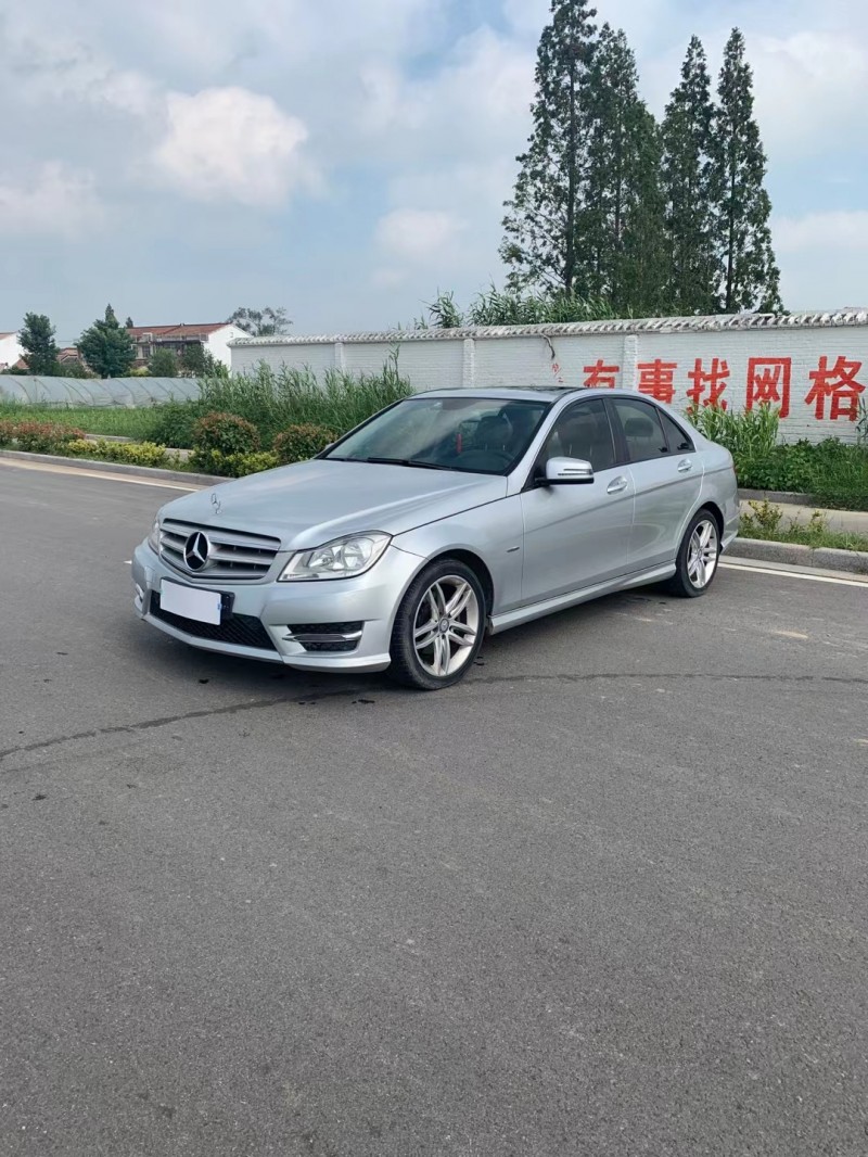 徐州14年奔驰C2