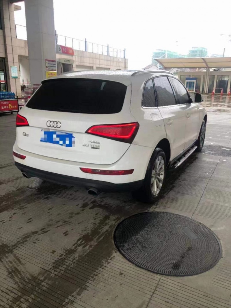 阜陽15年奧迪Q57