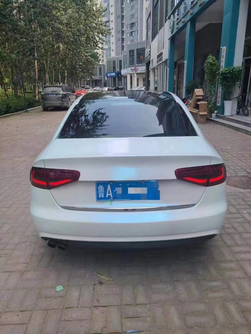 泰安13年奧迪A4L6