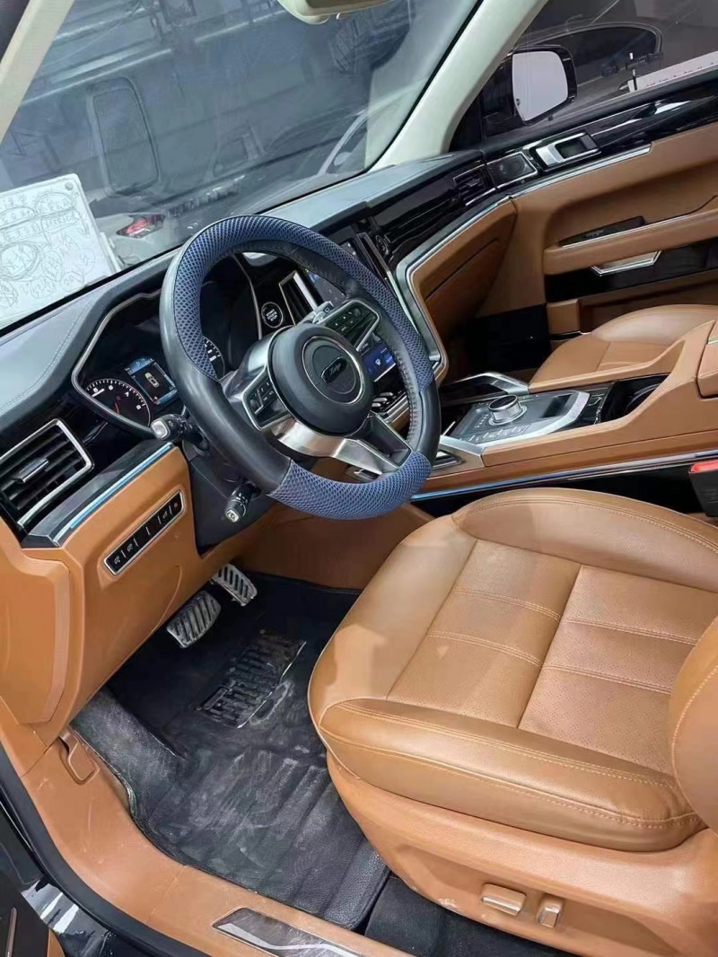 成都18年众泰T7006