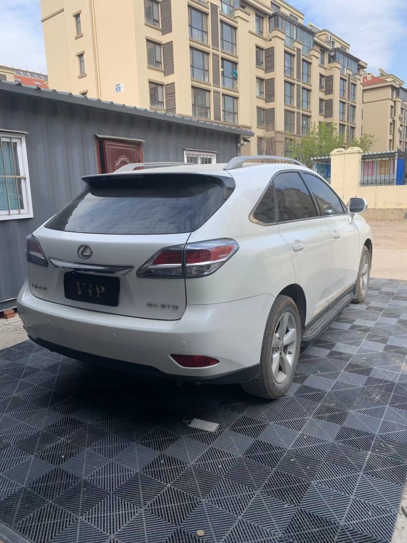 青岛14年雷克萨斯RX8