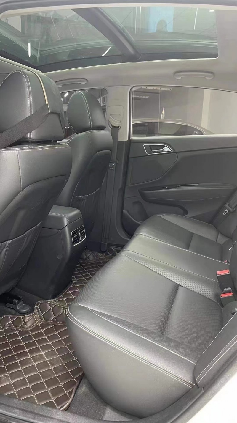 成都17年现代名图6