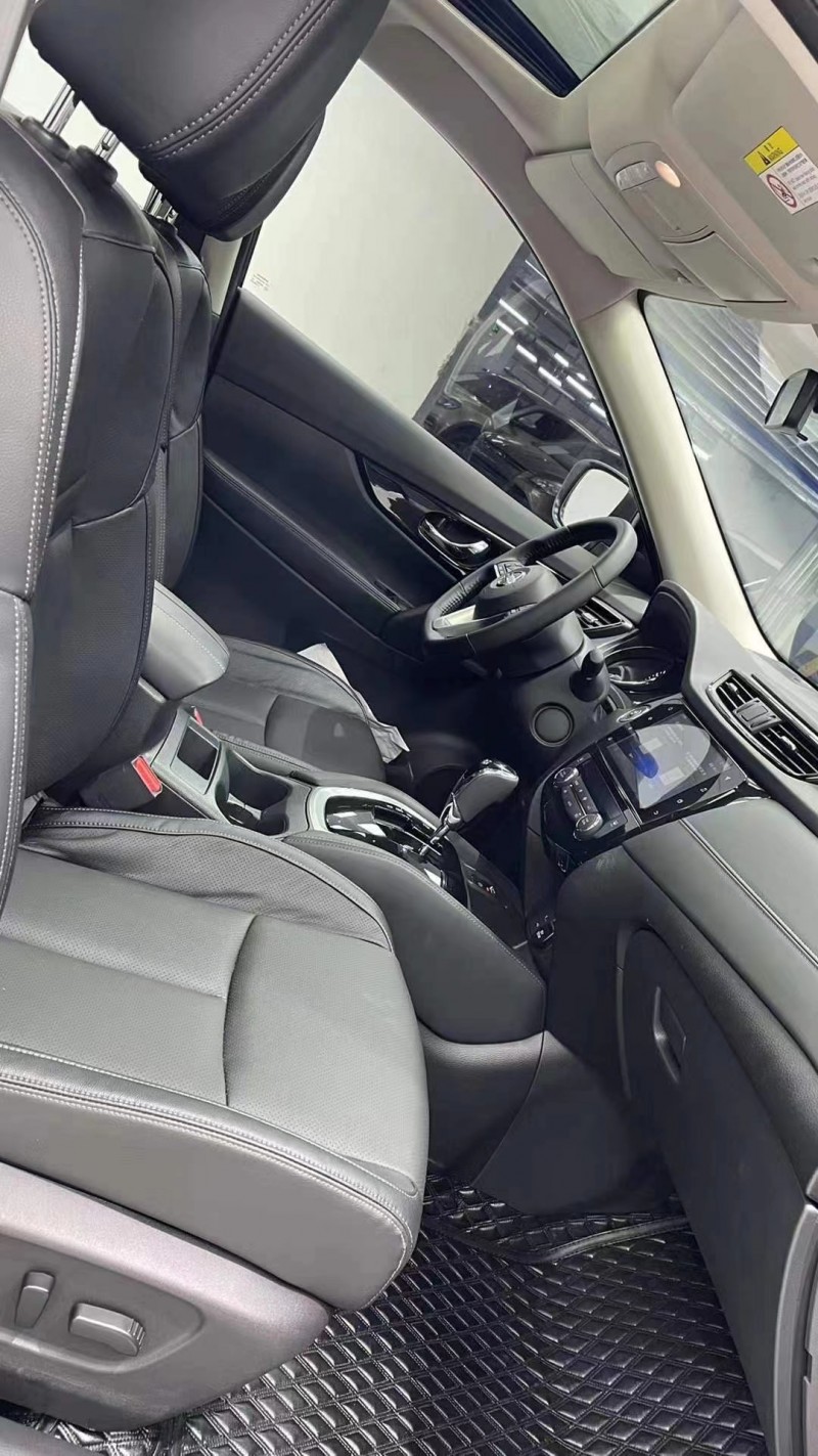 成都20年日产奇骏8