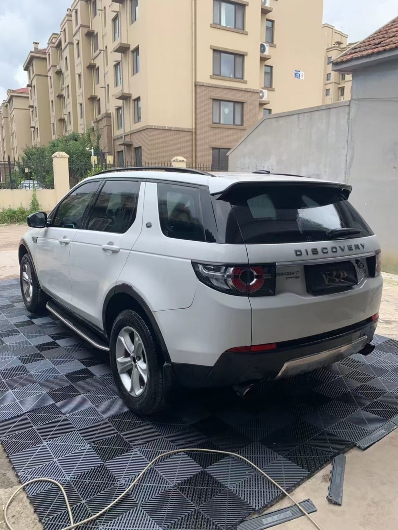 青岛16年路虎发现神行7