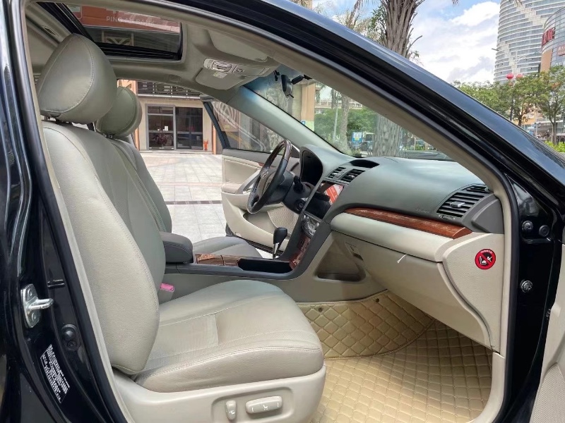 佛山14年丰田凯美瑞6