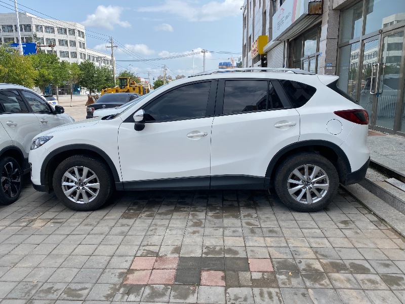 赤峰16年馬自達CX-53