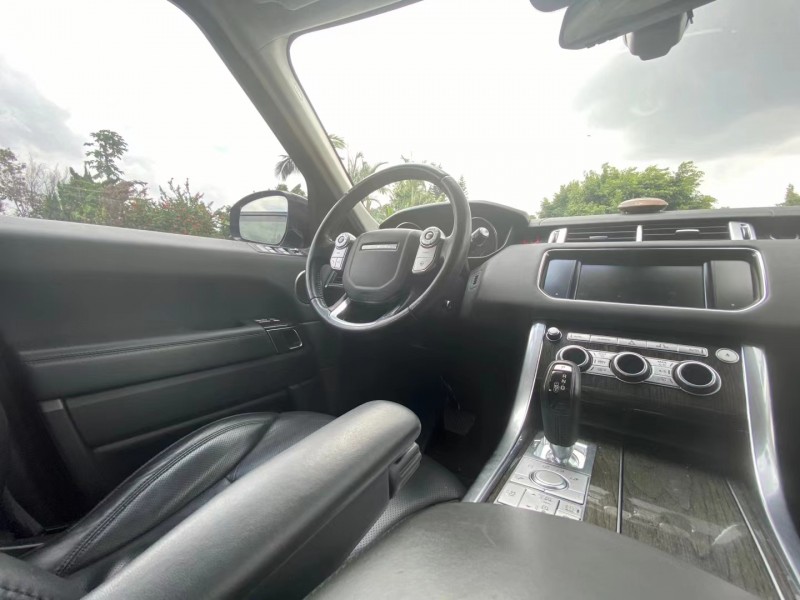 东莞14年路虎揽胜运动7