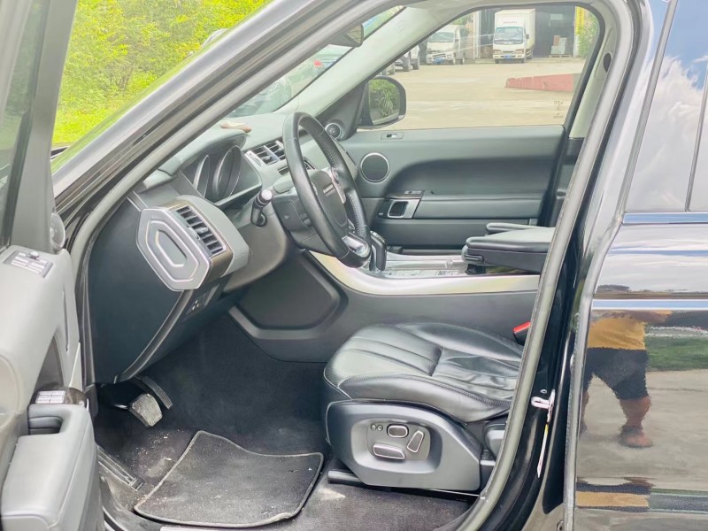 东莞14年路虎揽胜运动8