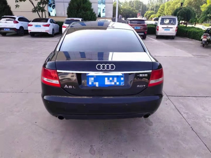 呂梁06年奧迪A6L8