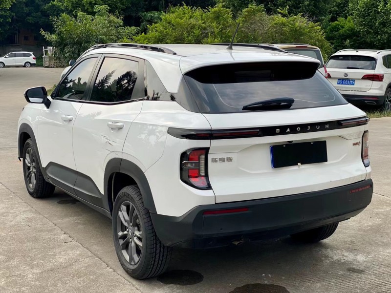 東莞20年寶駿RS34