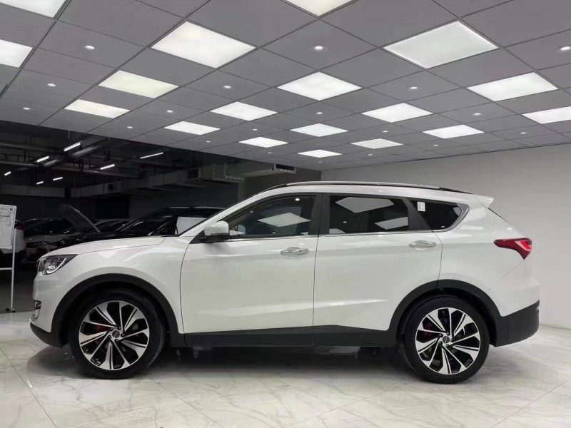 成都20年奇瑞捷途X703